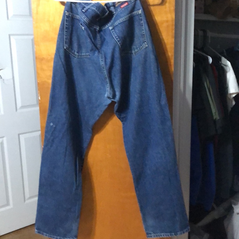 🤑Wrangler Jeans🤑 - Picture 6 of 8